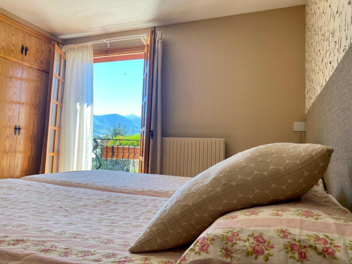 Hotel Esquirol (Adults Only) Llivia Exterior foto