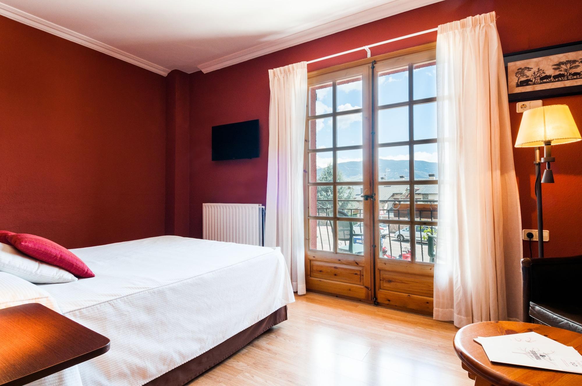 Hotel Esquirol (Adults Only) Llivia Exterior foto