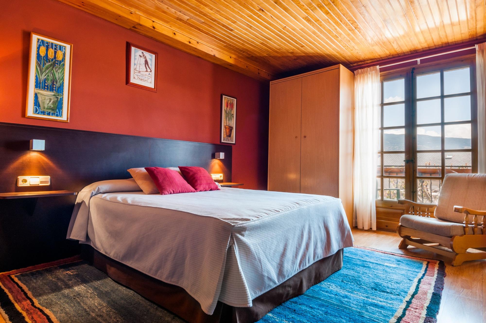 Hotel Esquirol (Adults Only) Llivia Exterior foto