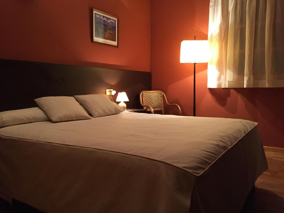 Hotel Esquirol (Adults Only) Llivia Exterior foto