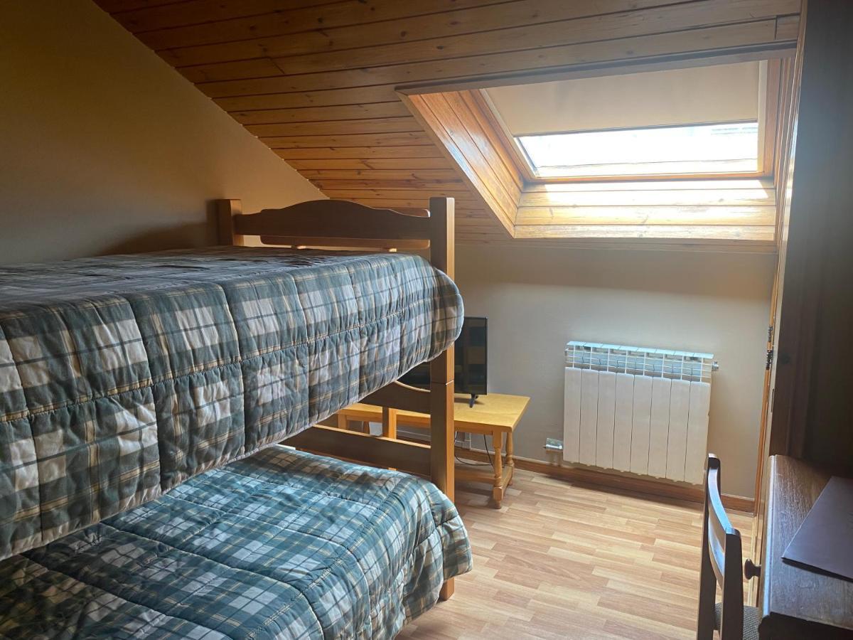 Hotel Esquirol (Adults Only) Llivia Exterior foto