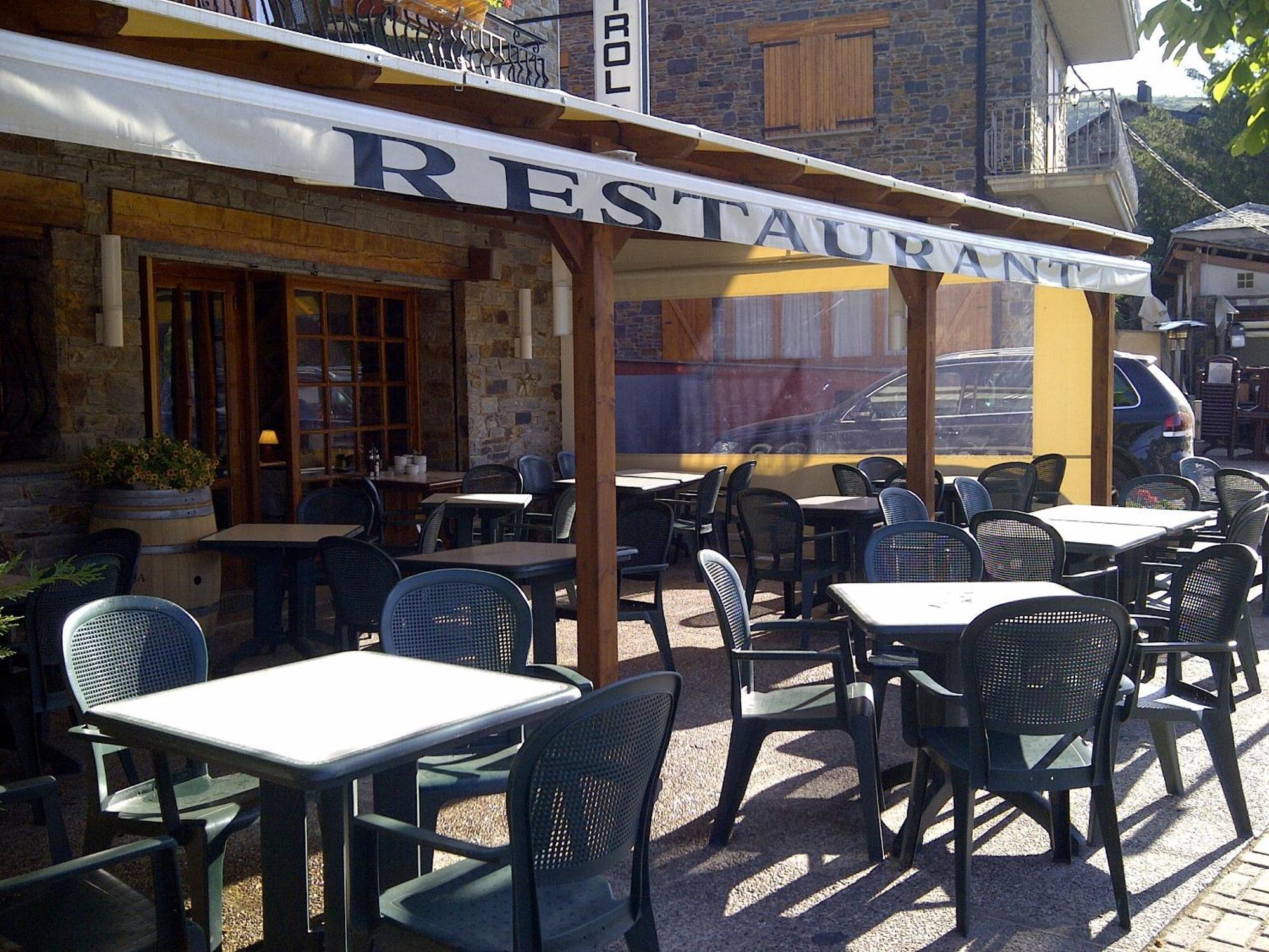 Hotel Esquirol (Adults Only) Llivia Exterior foto