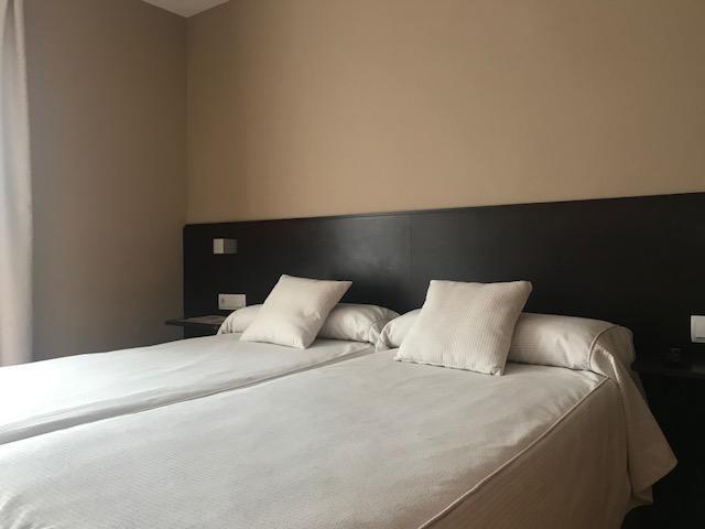 Hotel Esquirol (Adults Only) Llivia Exterior foto